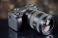 Sony ra mắt A6600 và A6100: Real-time AF như A7R IV, giá từ 750 USD