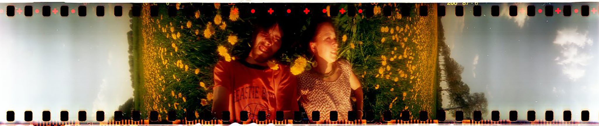 Đang tải 00007spinner-360-may-anh-film-lomography.jpg&hellip;
