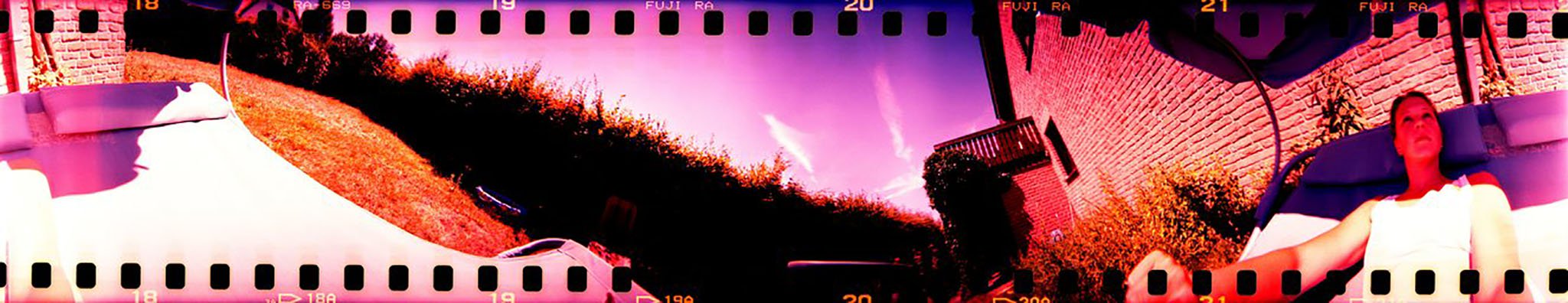 Đang tải 00001lomography-spinner-360-may-anh-film.jpg&hellip;