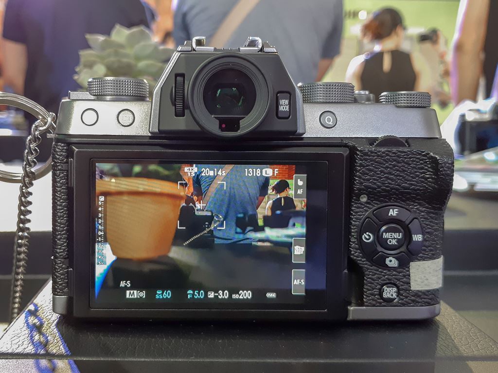Máy ảnh Fujifilm X-T100 ra mắt thị trường Việt giá 14,5 triệu đồng ảnh 5