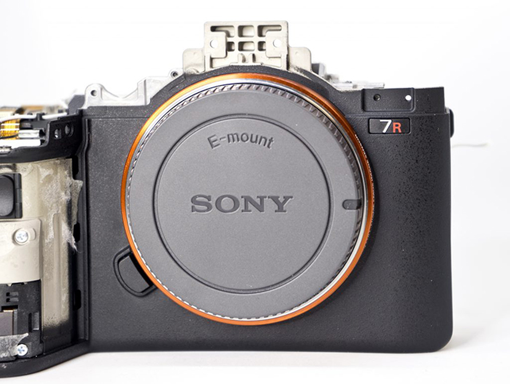 Sony A7R III chống chịu thời tiết tốt hơn nhiều bản tiền nhiệm ảnh 2