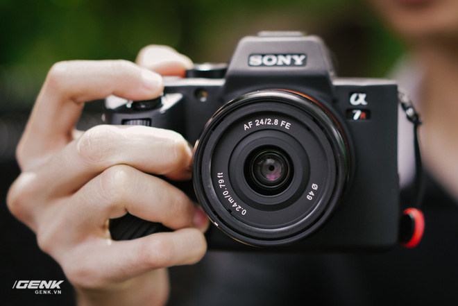 Trải nghiệm Samyang 24mm f/2.8 FE: Ống kính góc rộng giá rẻ, dùng có vui vẻ? - Ảnh 1. Trải nghiệm Samyang 24mm f/2.8 FE: Ống kính góc rộng giá rẻ, dùng có vui vẻ? - Ảnh 1.