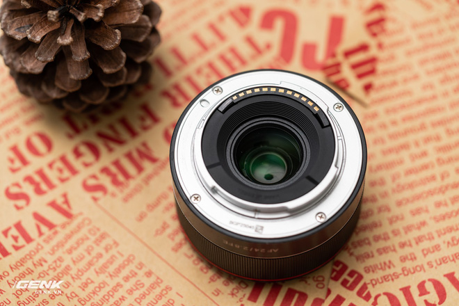 Trải nghiệm Samyang 24mm f/2.8 FE: Ống kính góc rộng giá rẻ, dùng có vui vẻ? - Ảnh 6. Trải nghiệm Samyang 24mm f/2.8 FE: Ống kính góc rộng giá rẻ, dùng có vui vẻ? - Ảnh 6.