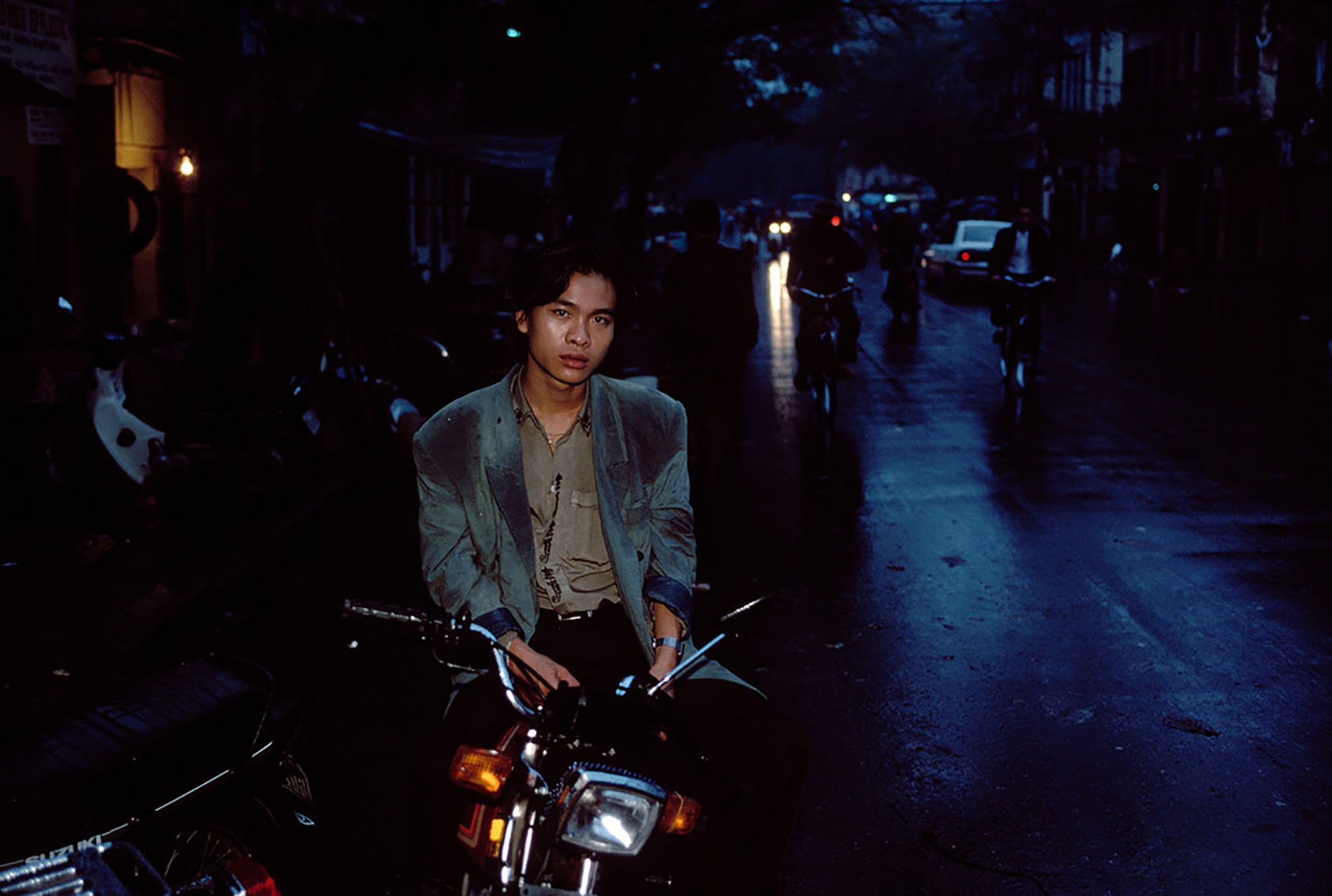 Đang tải 00014bruno-barbey-vietnam-1994-1995.jpg&hellip;