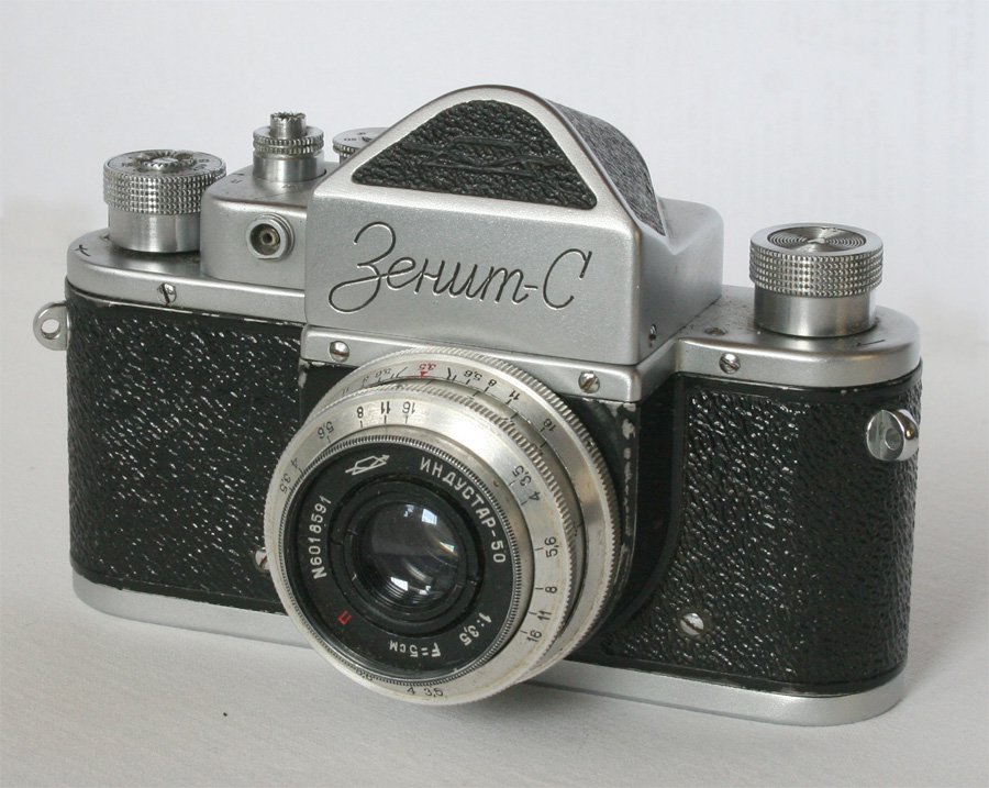 Đang tải Zenit-s.jpg&hellip;