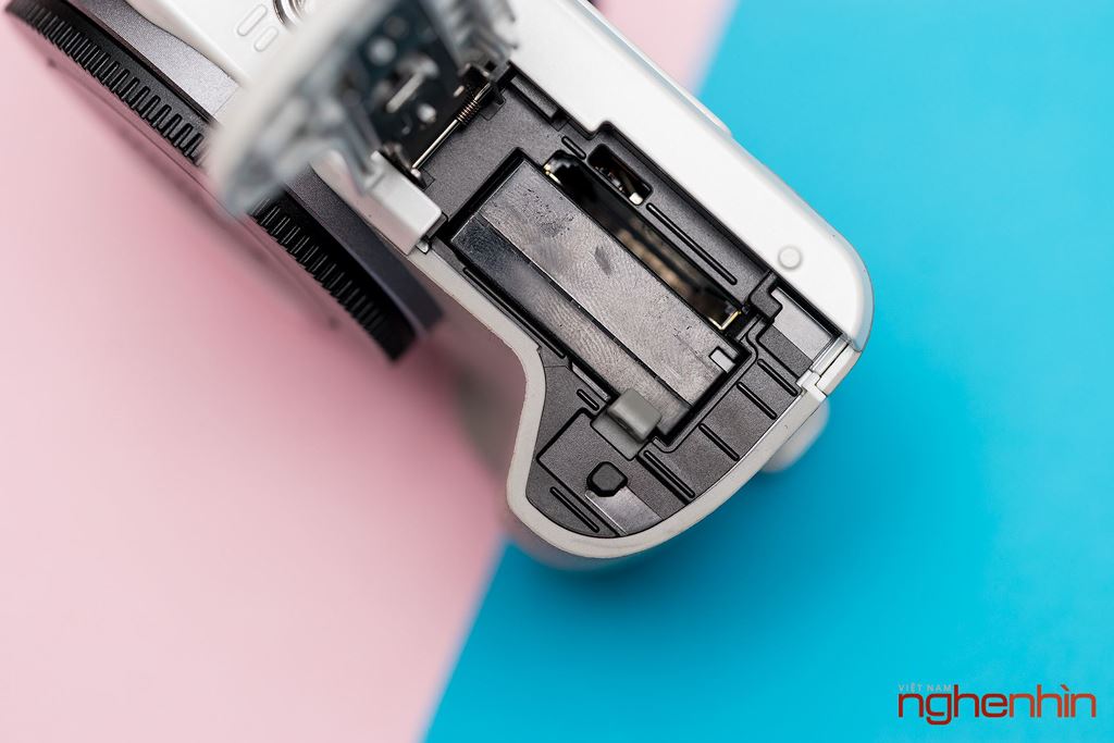 Trên tay máy ảnh không gương lật Canon EOS M50: lấy nét nhanh, quay video 4k ảnh 12