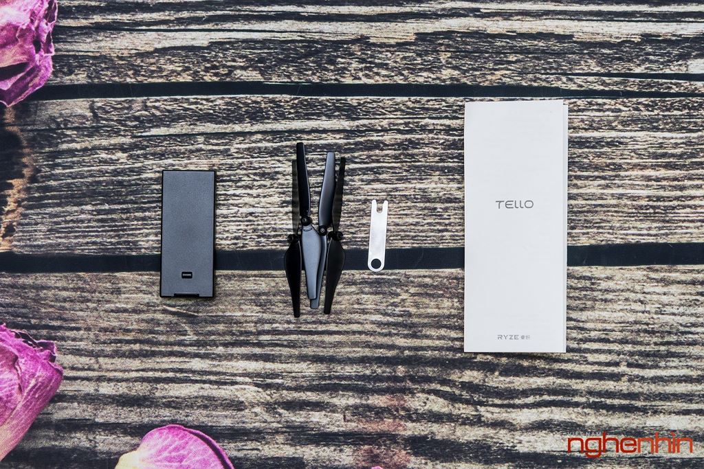 Trên tay drone DJI Tello: Nhỏ gọn, thông minh, giá chưa tới 3 triệu ảnh 4