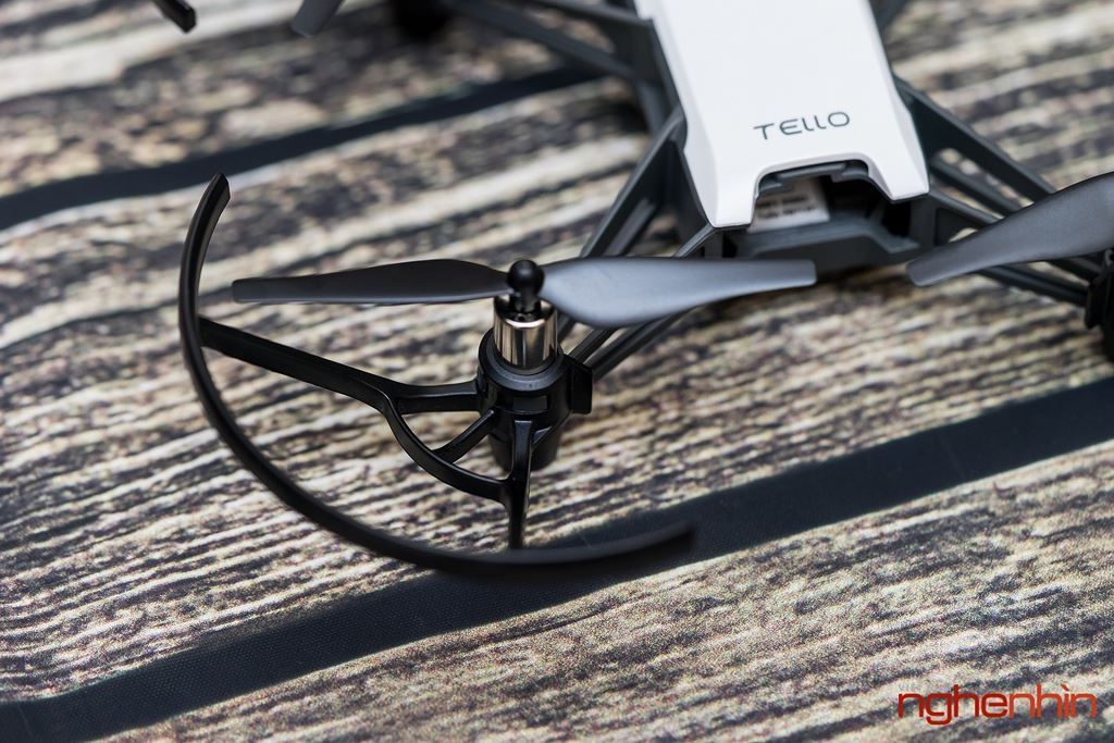 Trên tay drone DJI Tello: Nhỏ gọn, thông minh, giá chưa tới 3 triệu ảnh 5