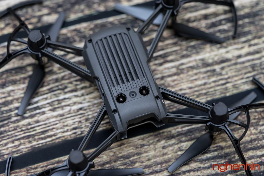 Trên tay drone DJI Tello: Nhỏ gọn, thông minh, giá chưa tới 3 triệu ảnh 9