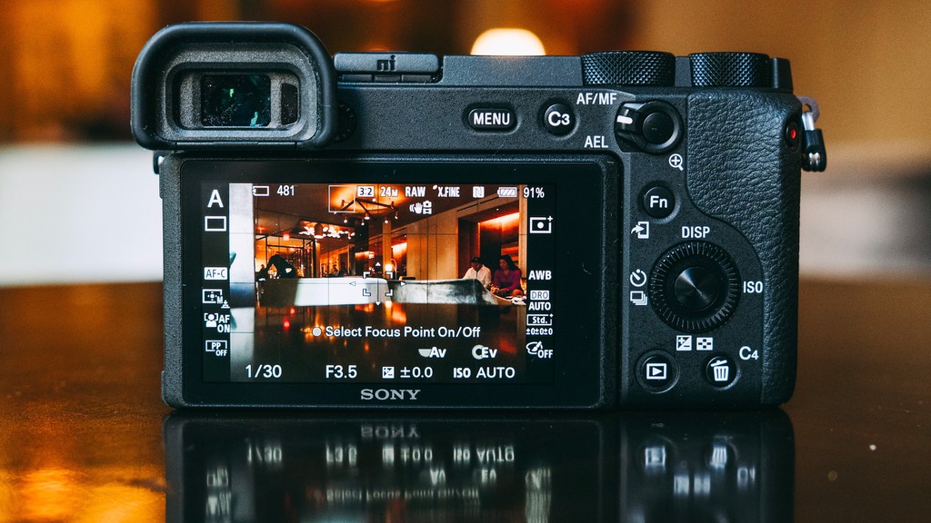 Máy ảnh vlog tốt nhất cho năm 2020 ảnh 8
