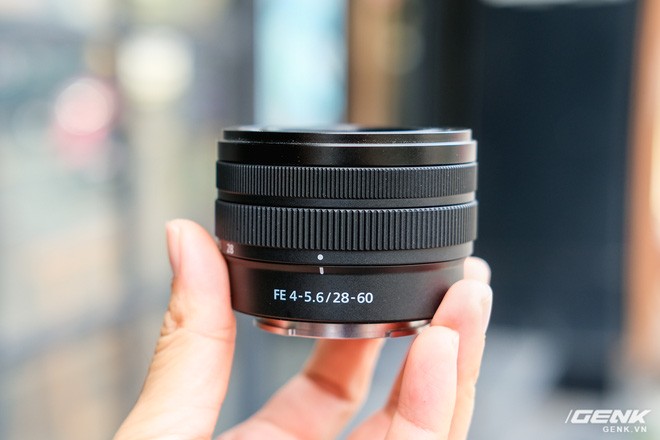 Trên tay chiếc máy ảnh Full Frame nhỏ nhất của Sony tại Việt Nam: Đẹp, nhẹ và mạnh mẽ - Ảnh 15.