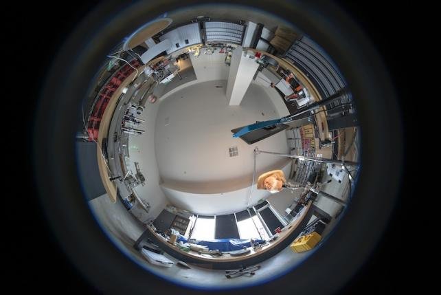 Đang tải hyperfisheye_1.jpg&hellip;