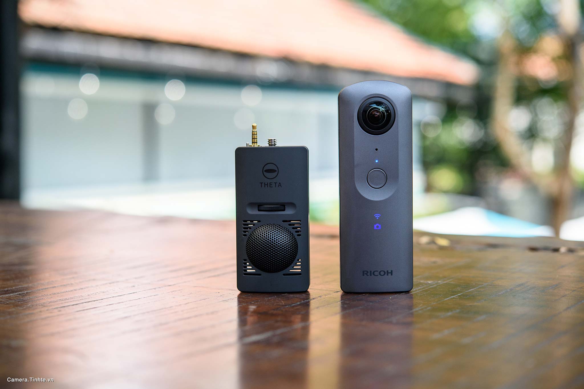 Camera.Tinhte.vn_Theta-V_LVT_9067.jpg Đang tải Camera.Tinhte.vn_Theta-V_LVT_9067.jpg…