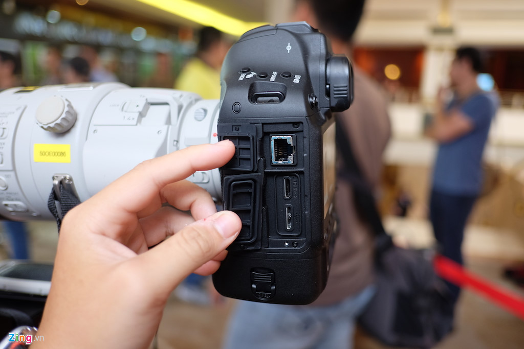 Canon EOS-1D X Mark II ra mat o Viet Nam hinh anh 5
