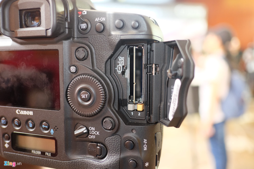 Canon EOS-1D X Mark II ra mat o Viet Nam hinh anh 6