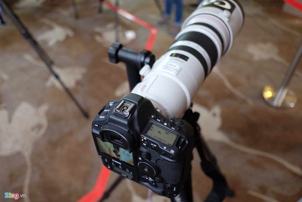 Canon EOS-1D X Mark II ra mat o Viet Nam hinh anh 7