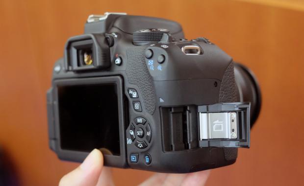 Hình ảnh bộ đôi Canon EOS 750D và 760D