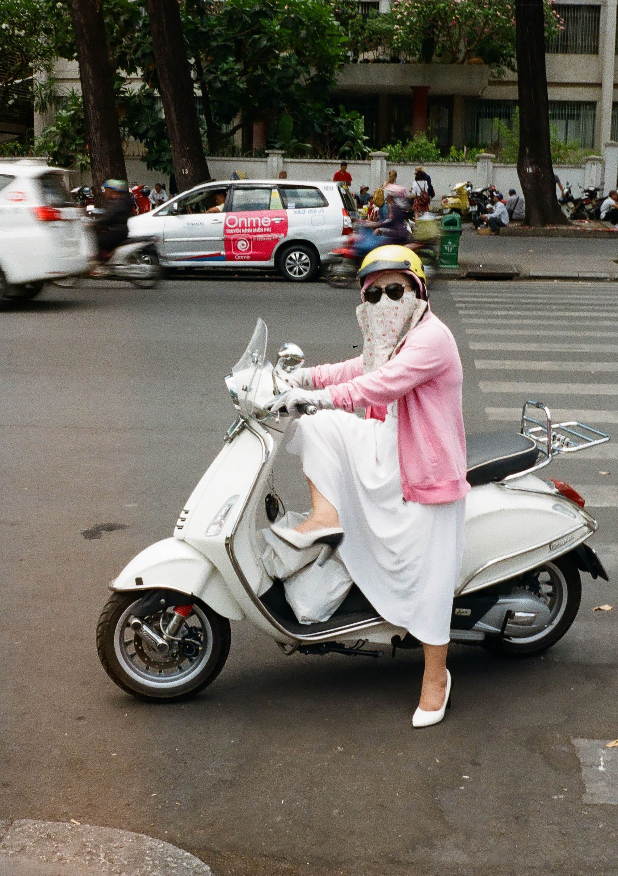 Đang tải 00017chupanhvuilam.jpg&hellip;
