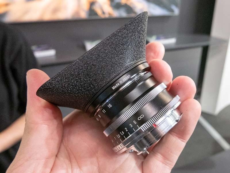 Đang tải Voigtländer-Ultron-35mm-f2-lens-for-Leica-M-mount3.jpg&hellip;