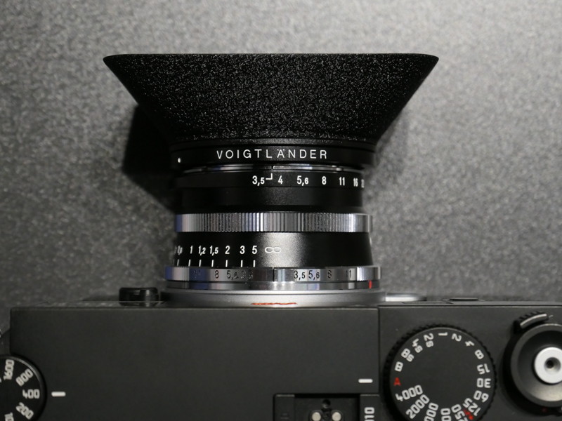 Đang tải Voigtländer-Color-Skopar-21mm-f3.5-Aspherical-VM-lens2.jpg&hellip;