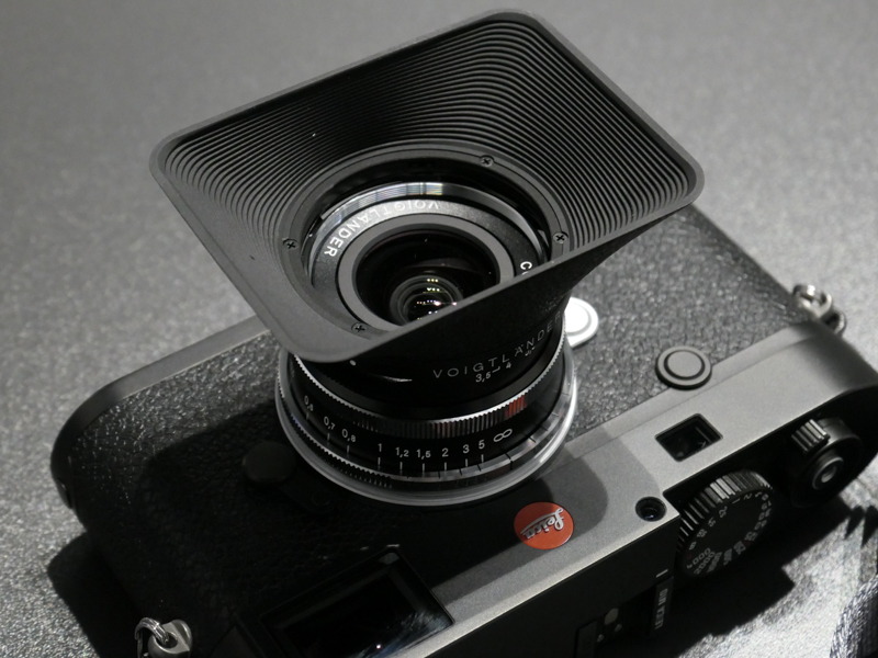Đang tải Voigtländer-Color-Skopar-21mm-f3.5-Aspherical-VM-lens3.jpg&hellip;